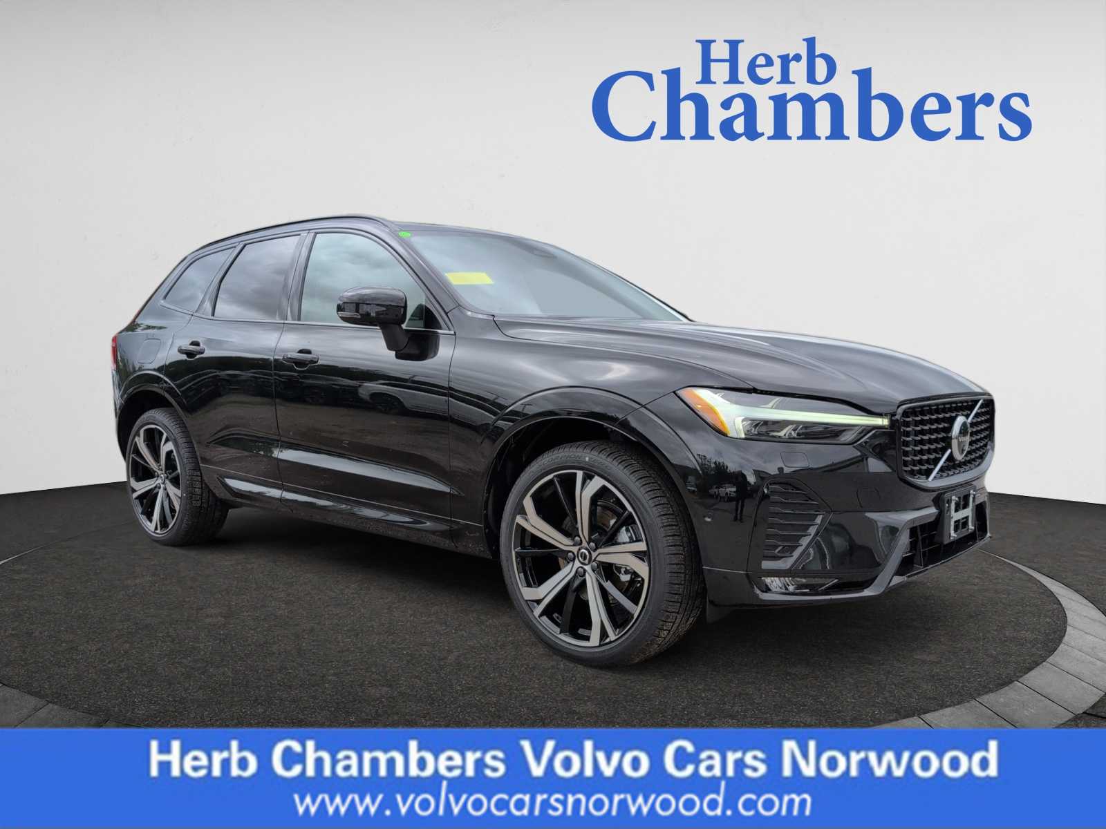 new 2025 Volvo XC60 car, priced at $60,660