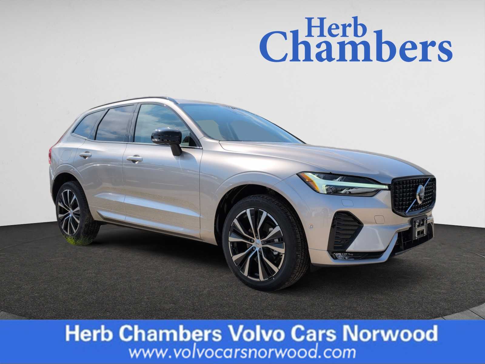 new 2025 Volvo XC60 car, priced at $55,360