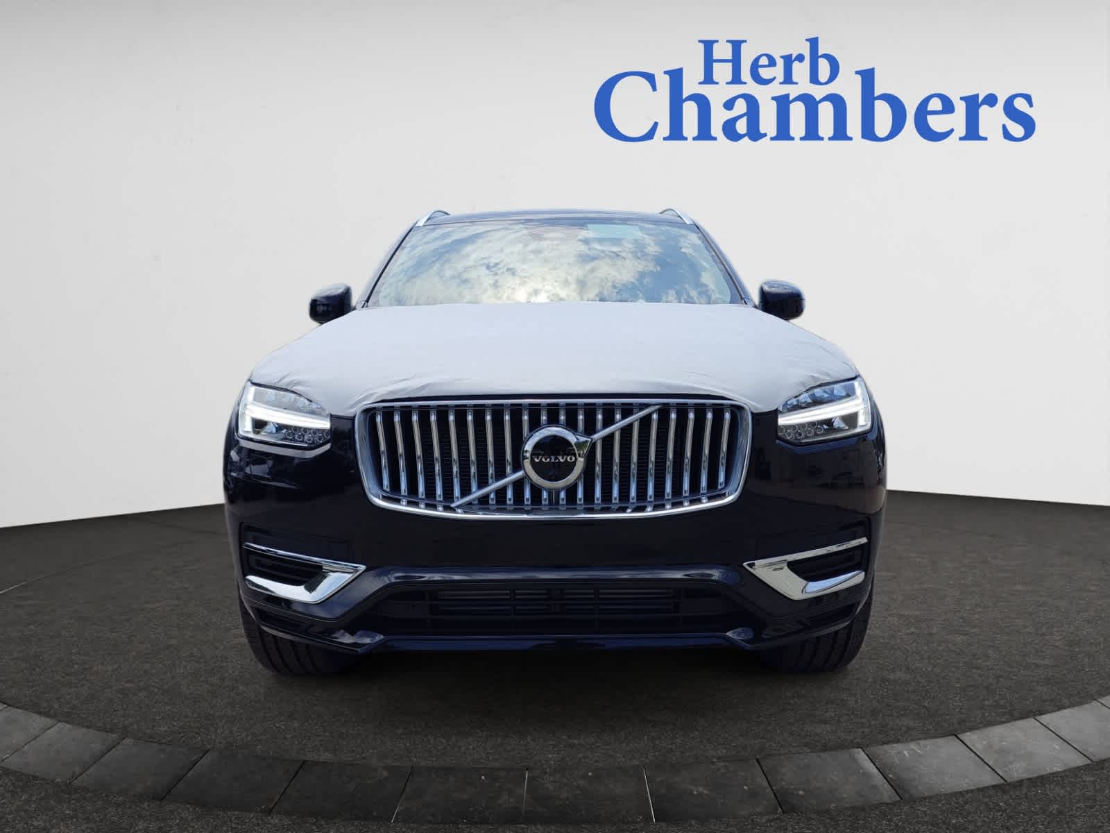 new 2025 Volvo XC90 II car, priced at $78,455