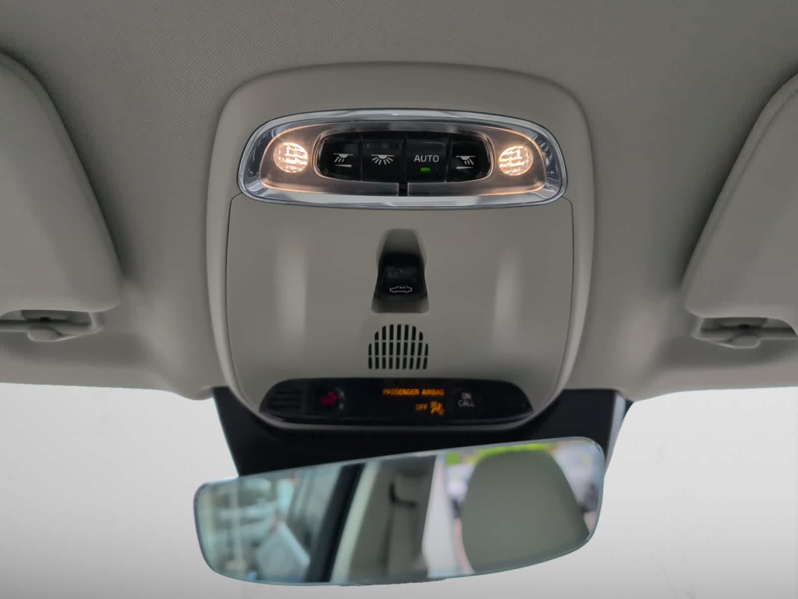 used 2022 Volvo XC90 car, priced at $46,998