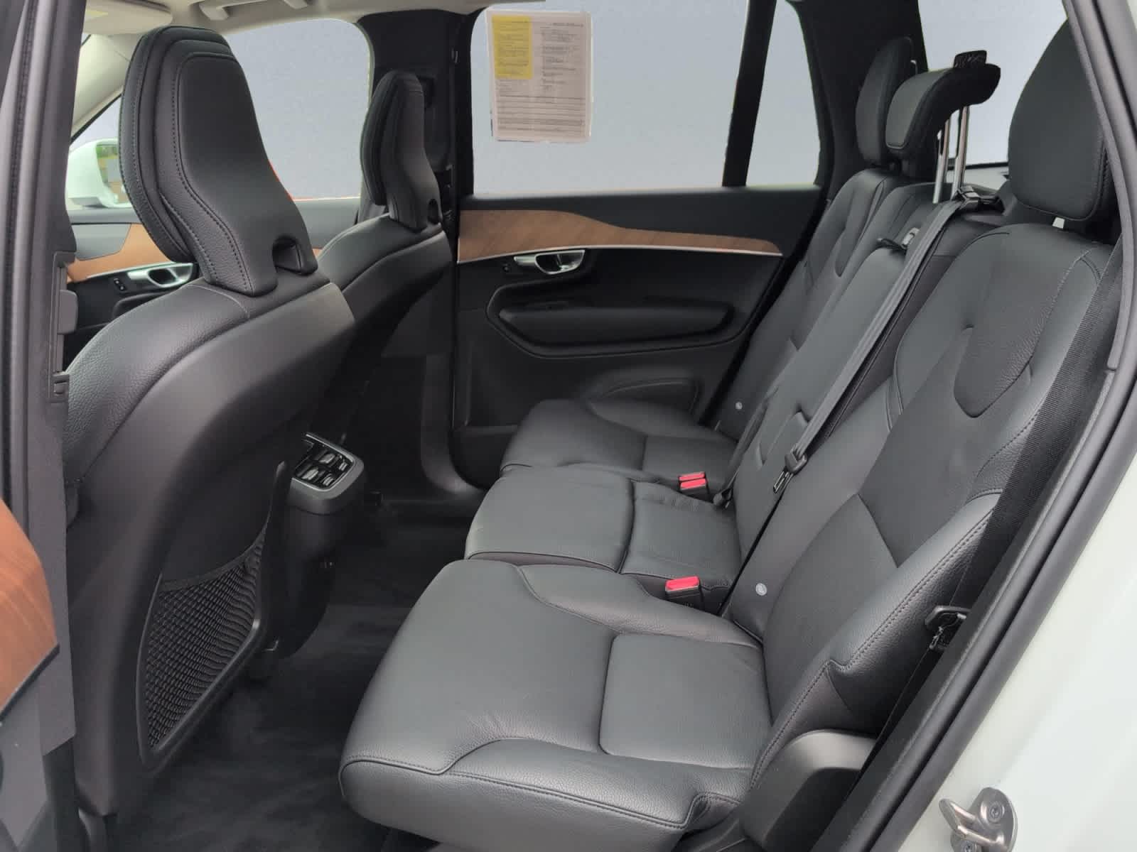 new 2024 Volvo XC90 car, priced at $54,998