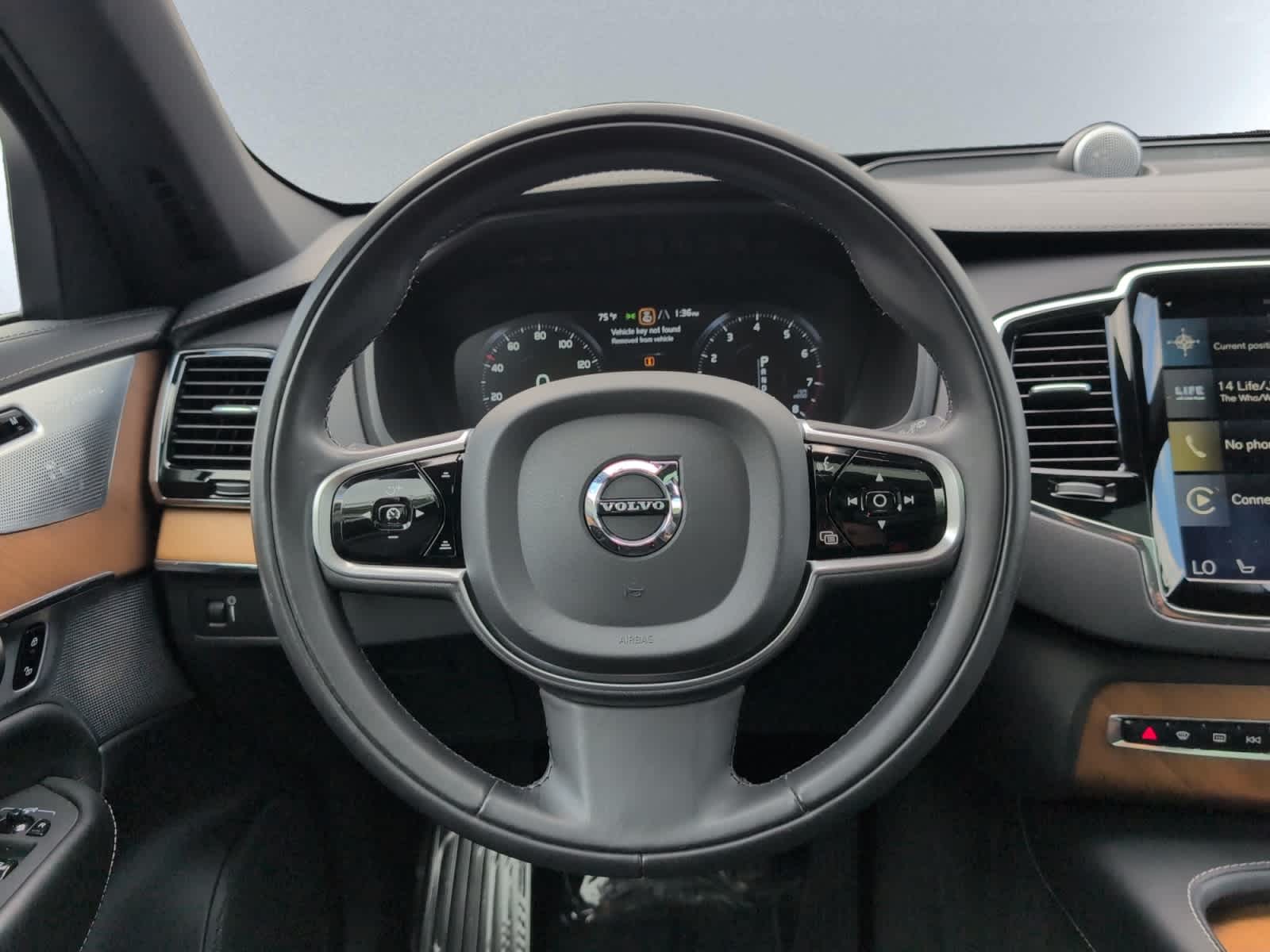 used 2018 Volvo XC90 car, priced at $23,998