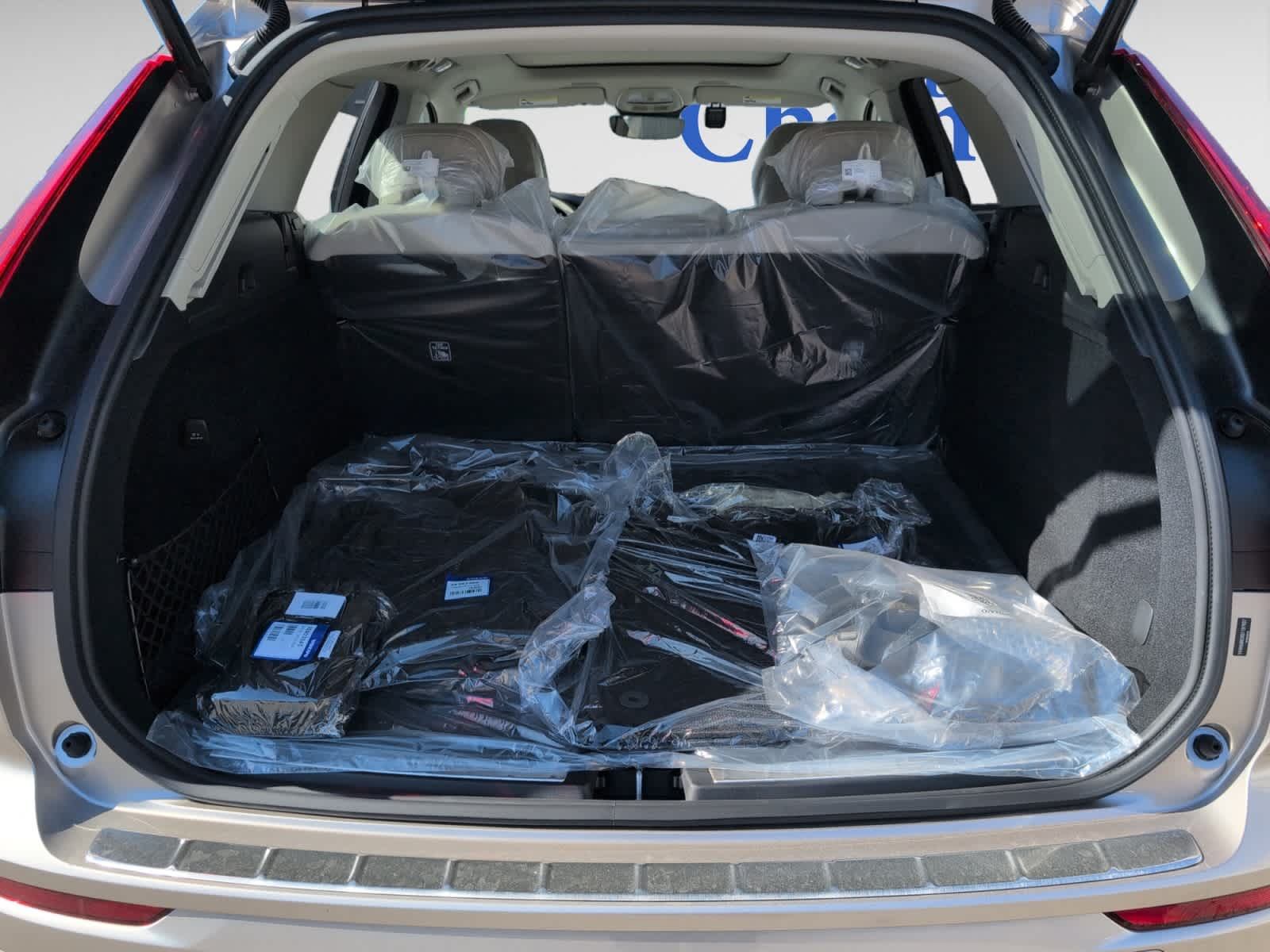new 2025 Volvo XC60 plug-in hybrid car, priced at $66,260
