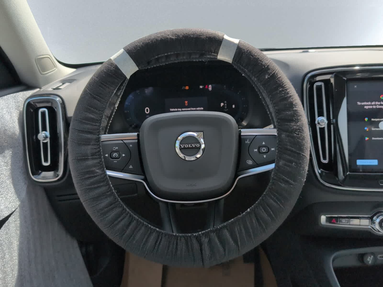 new 2025 Volvo XC40 car, priced at $49,810