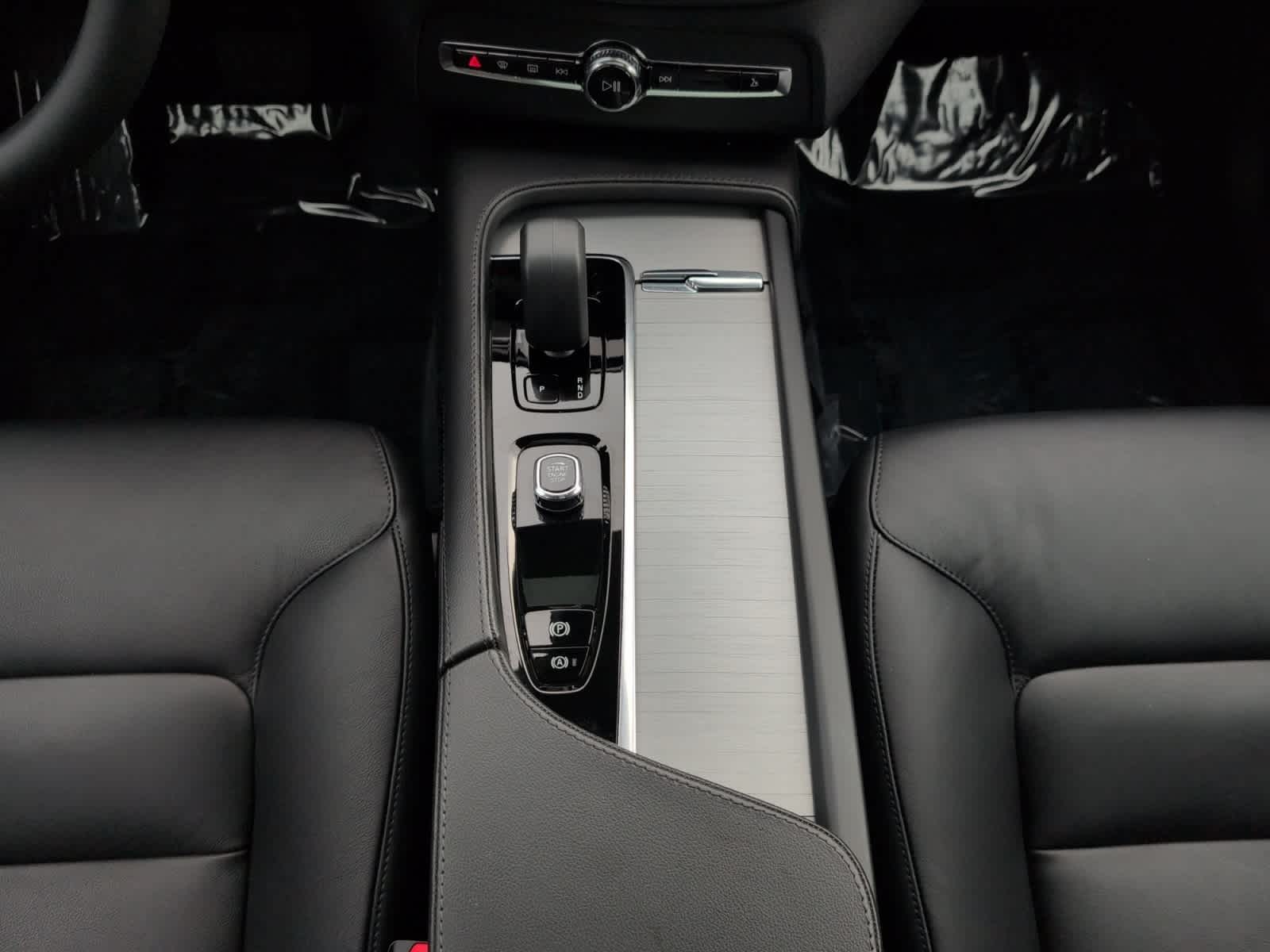 used 2023 Volvo XC90 car, priced at $45,998