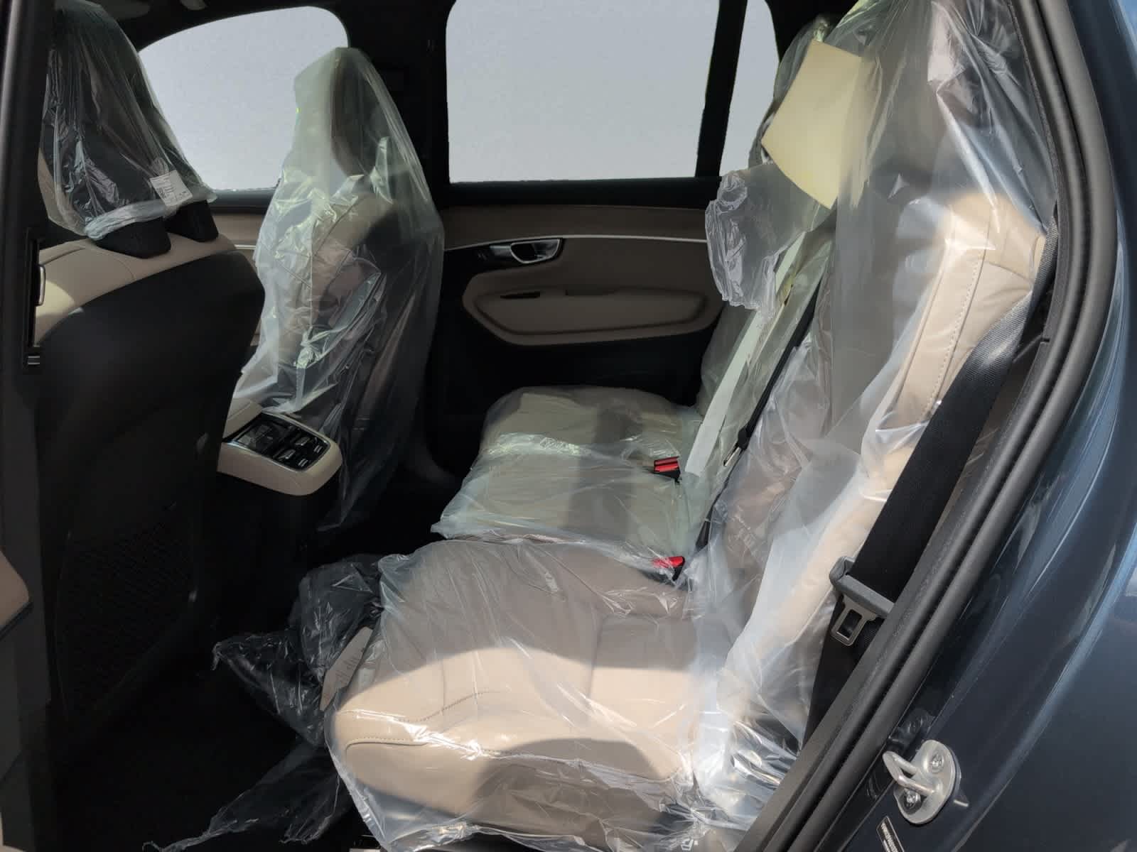 new 2025 Volvo XC90 car, priced at $60,545