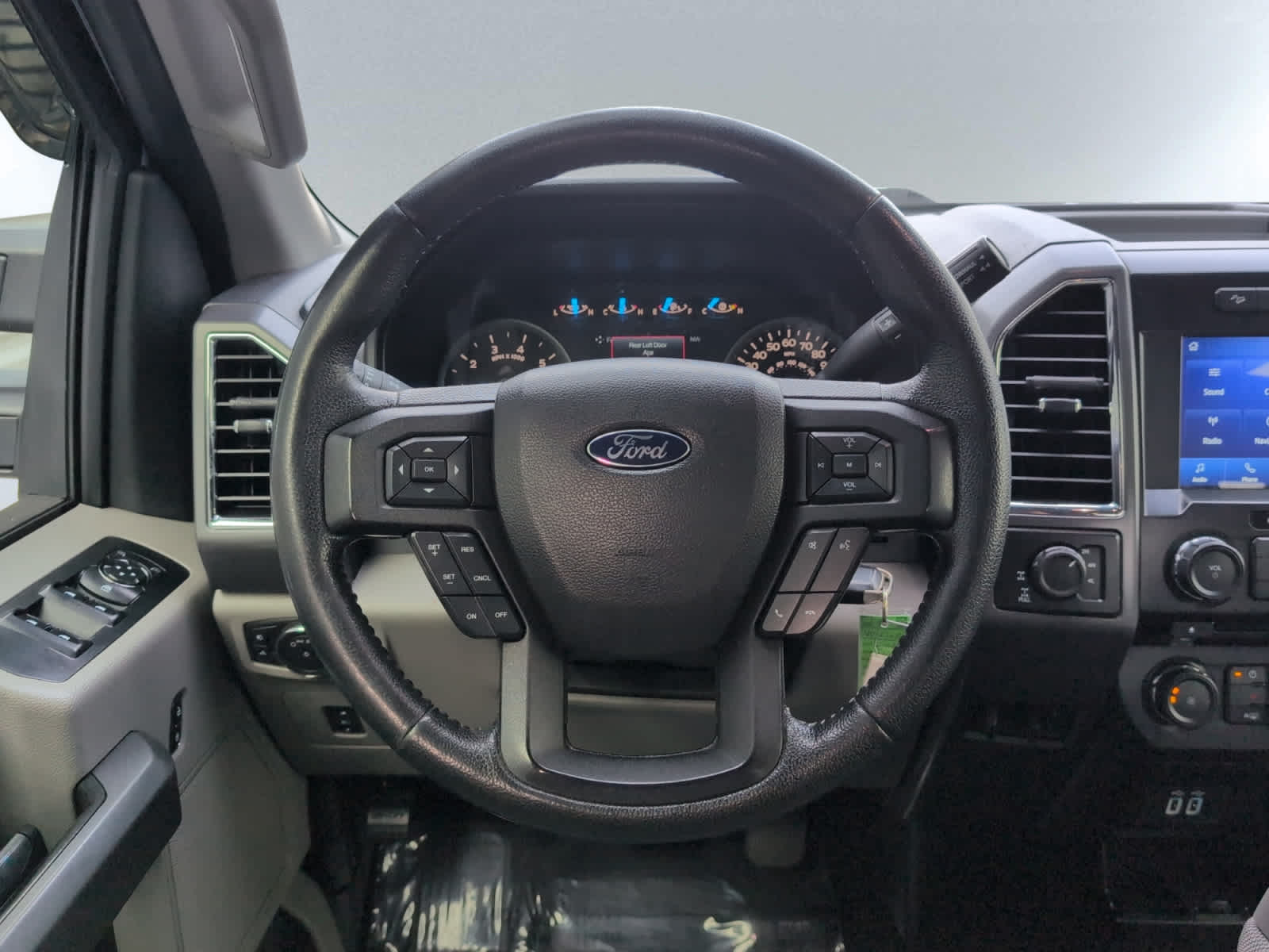 used 2015 Ford F-150 car, priced at $19,998