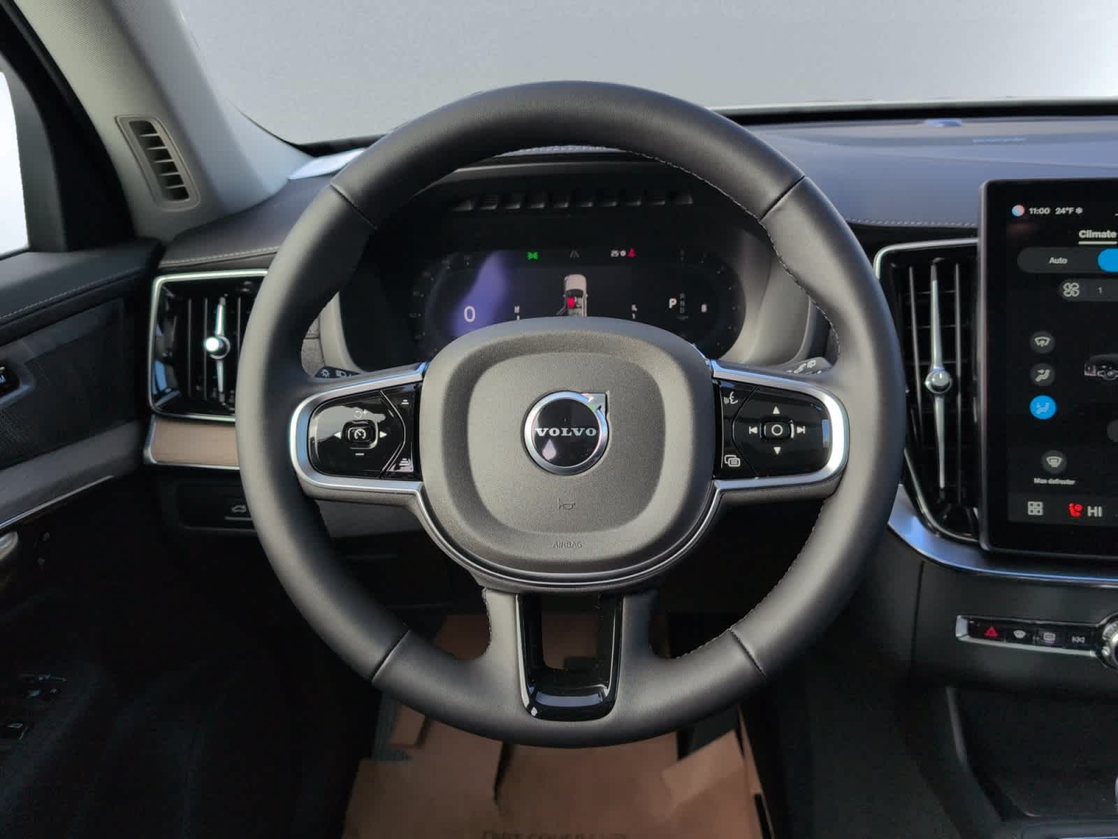 new 2025 Volvo XC90 car, priced at $69,115