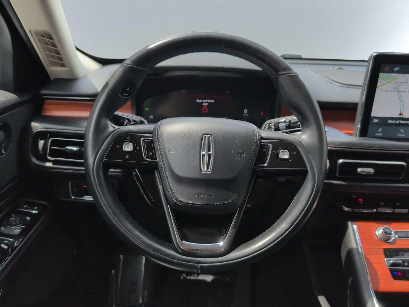 used 2020 Lincoln Aviator car, priced at $33,998