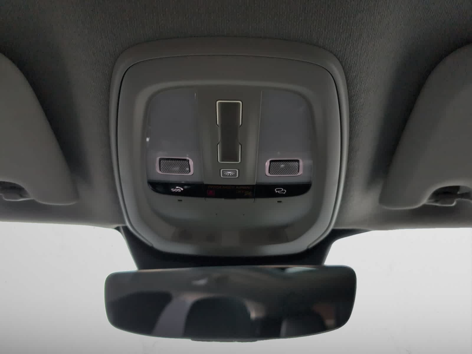 used 2024 Volvo XC40 B5 A ULT car, priced at $44,998