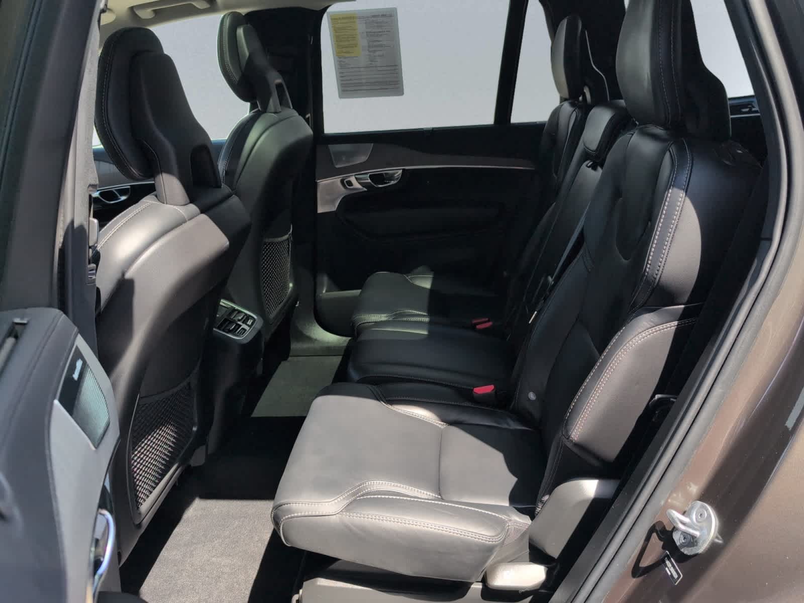 used 2022 Volvo XC90 car, priced at $32,998