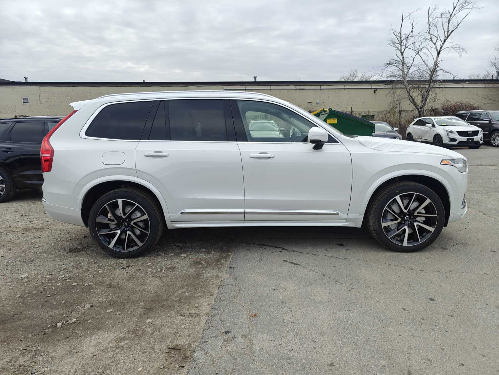 new 2024 Volvo XC90 car, priced at $63,915