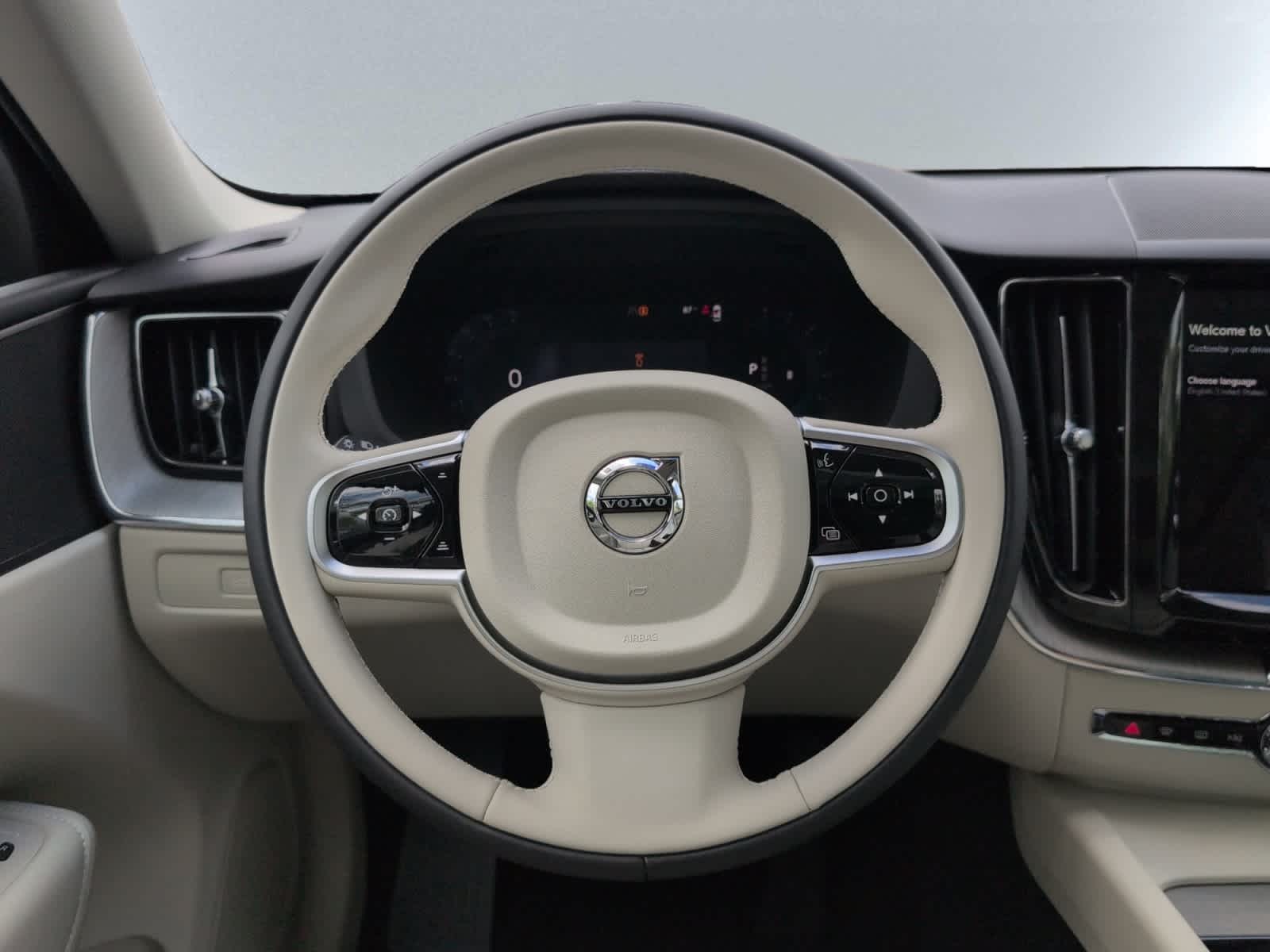 new 2025 Volvo XC60 car, priced at $54,555