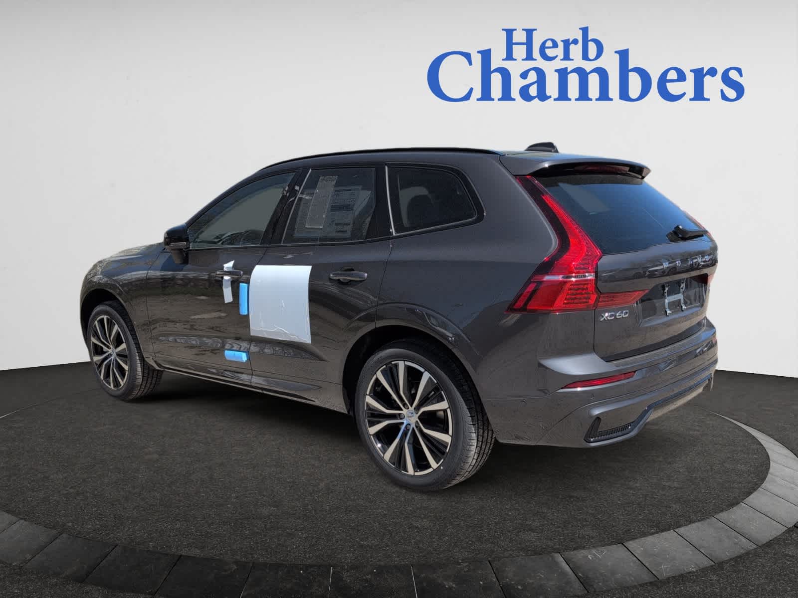 new 2025 Volvo XC60 car, priced at $56,505