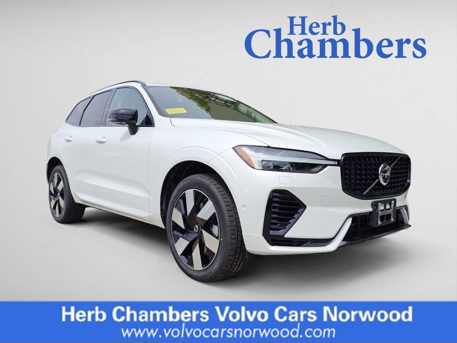 new 2024 Volvo XC60 plug-in hybrid car, priced at $67,425