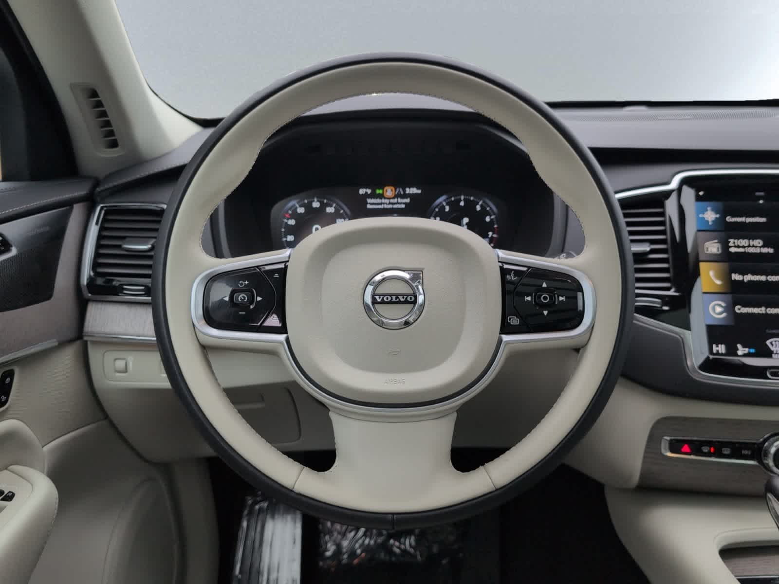 used 2022 Volvo XC90 car, priced at $46,998