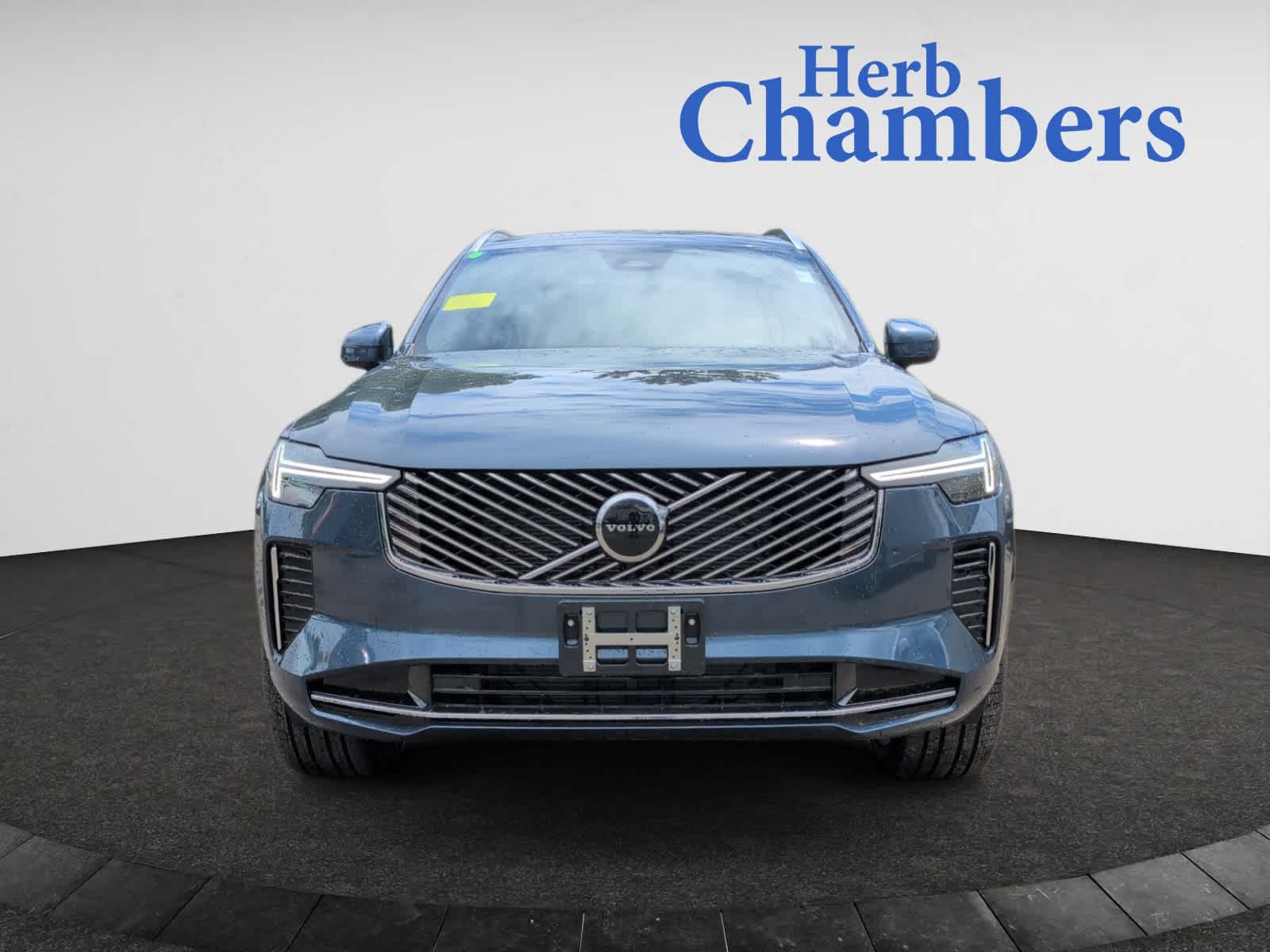new 2025 Volvo XC90 car, priced at $60,545