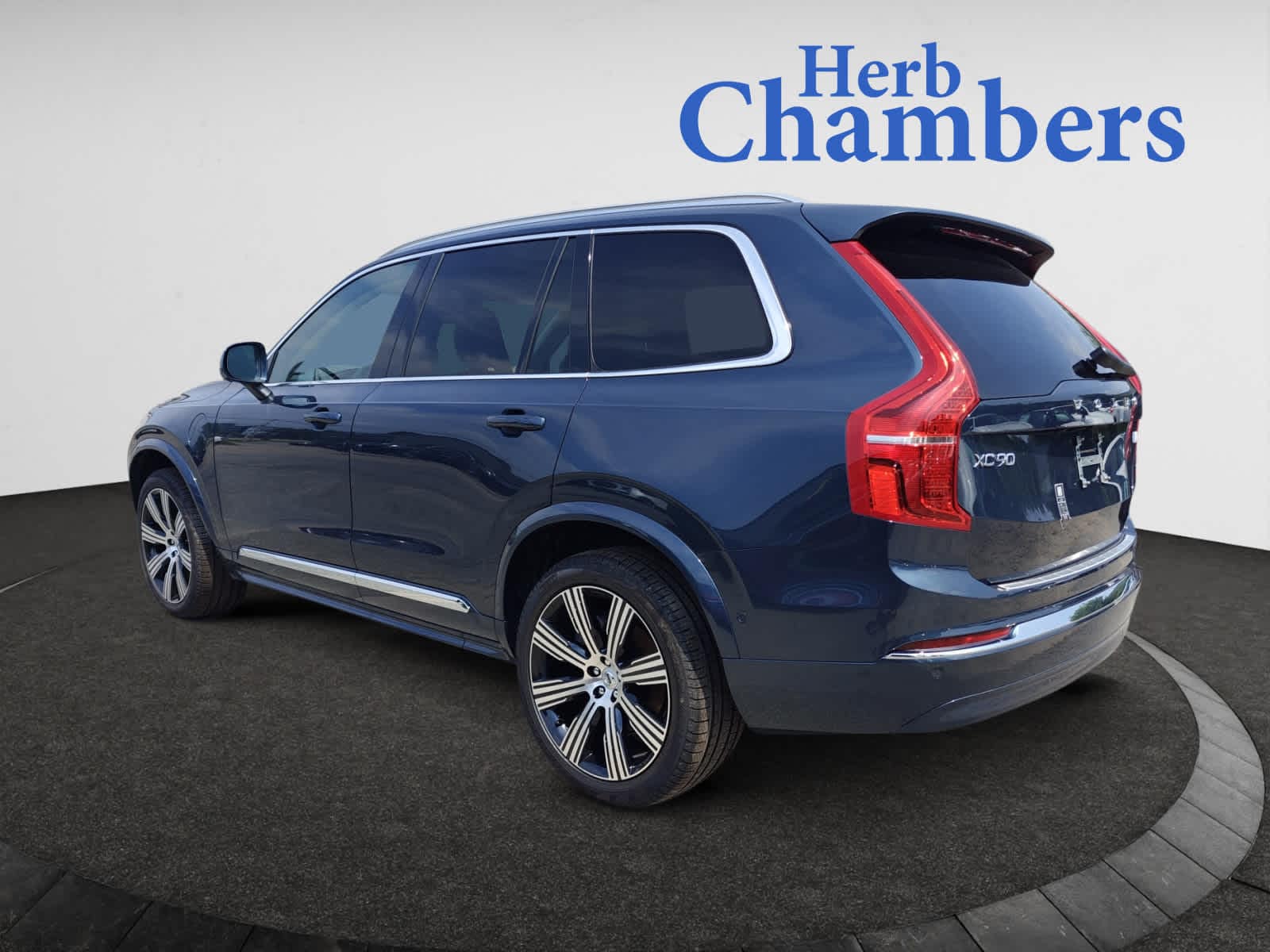 new 2024 Volvo XC90 Recharge Plug-In Hybrid car, priced at $88,855