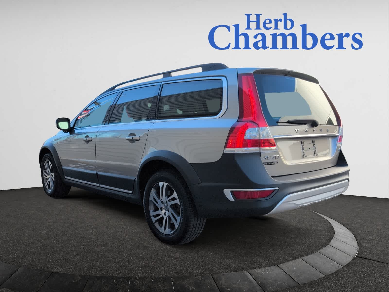 used 2014 Volvo XC70 car, priced at $17,998