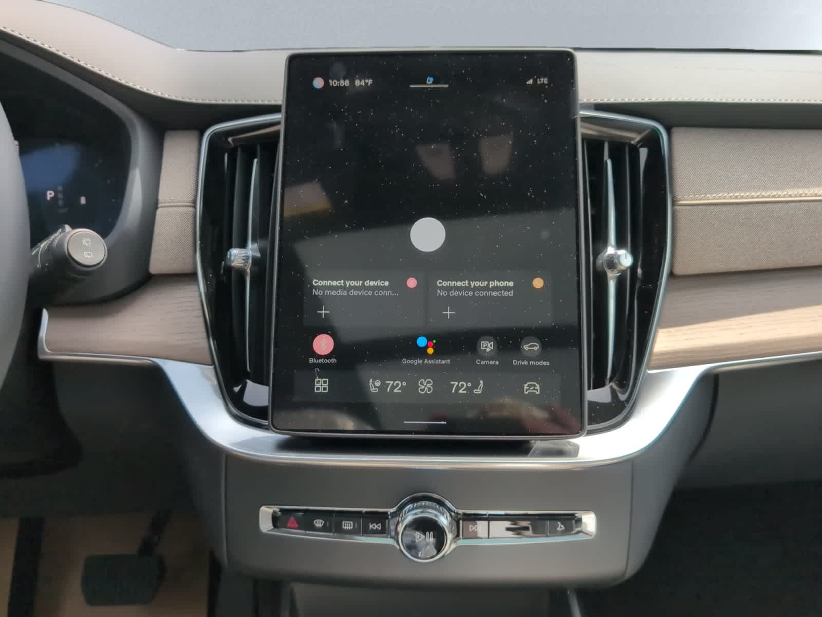 new 2025 Volvo XC90 car, priced at $66,385