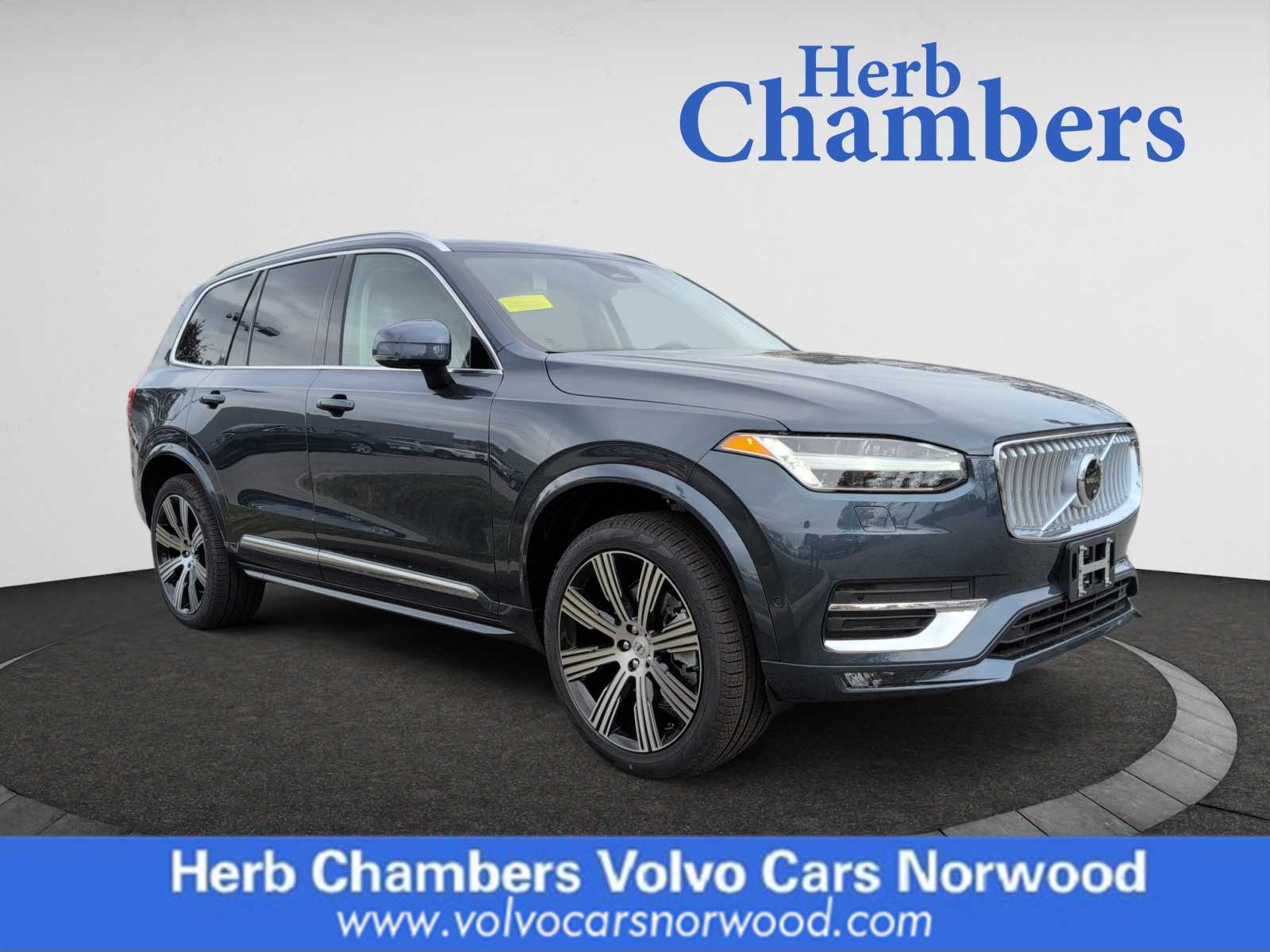 new 2025 Volvo XC90 car, priced at $67,265