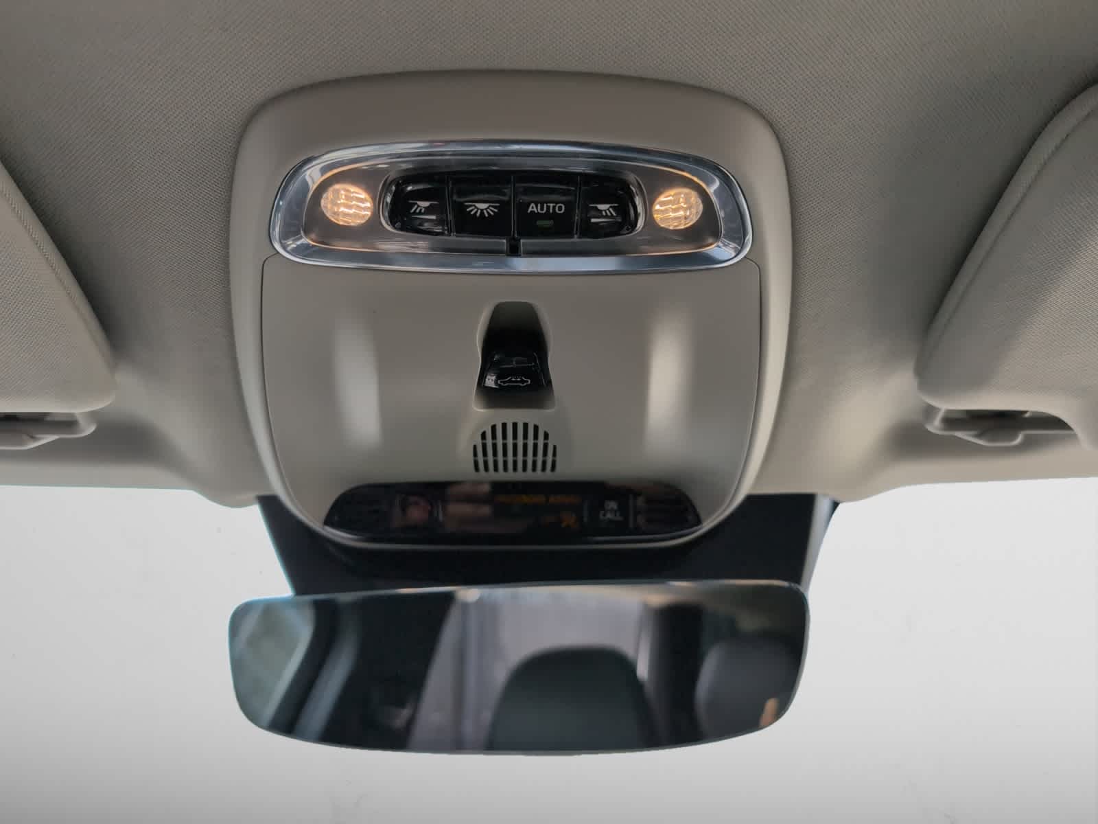 used 2022 Volvo XC90 car, priced at $42,998