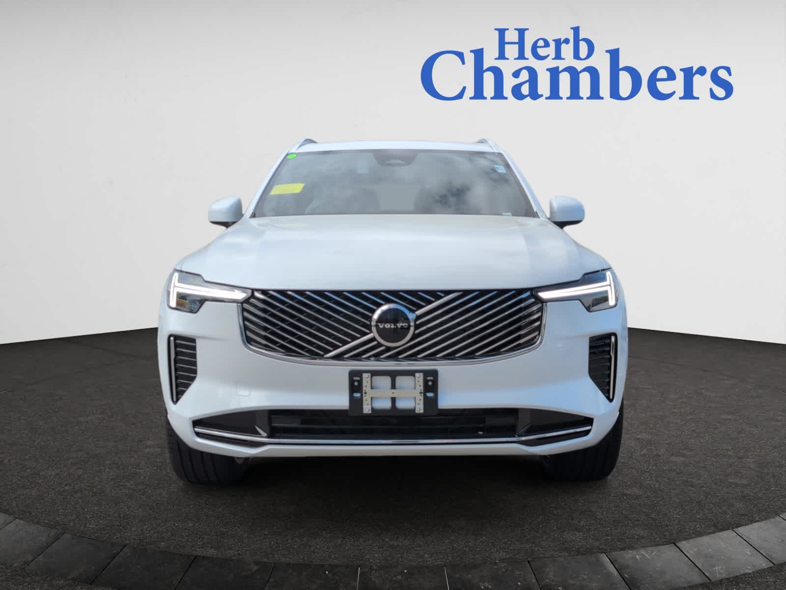 new 2025 Volvo XC90 car, priced at $60,545