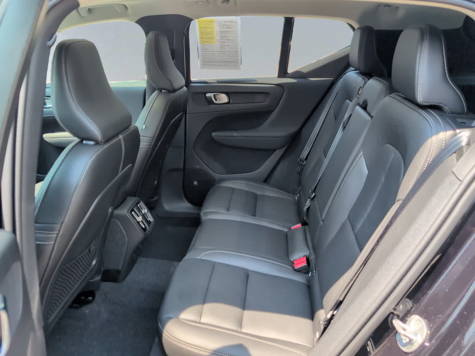 new 2024 Volvo XC40 car, priced at $52,410