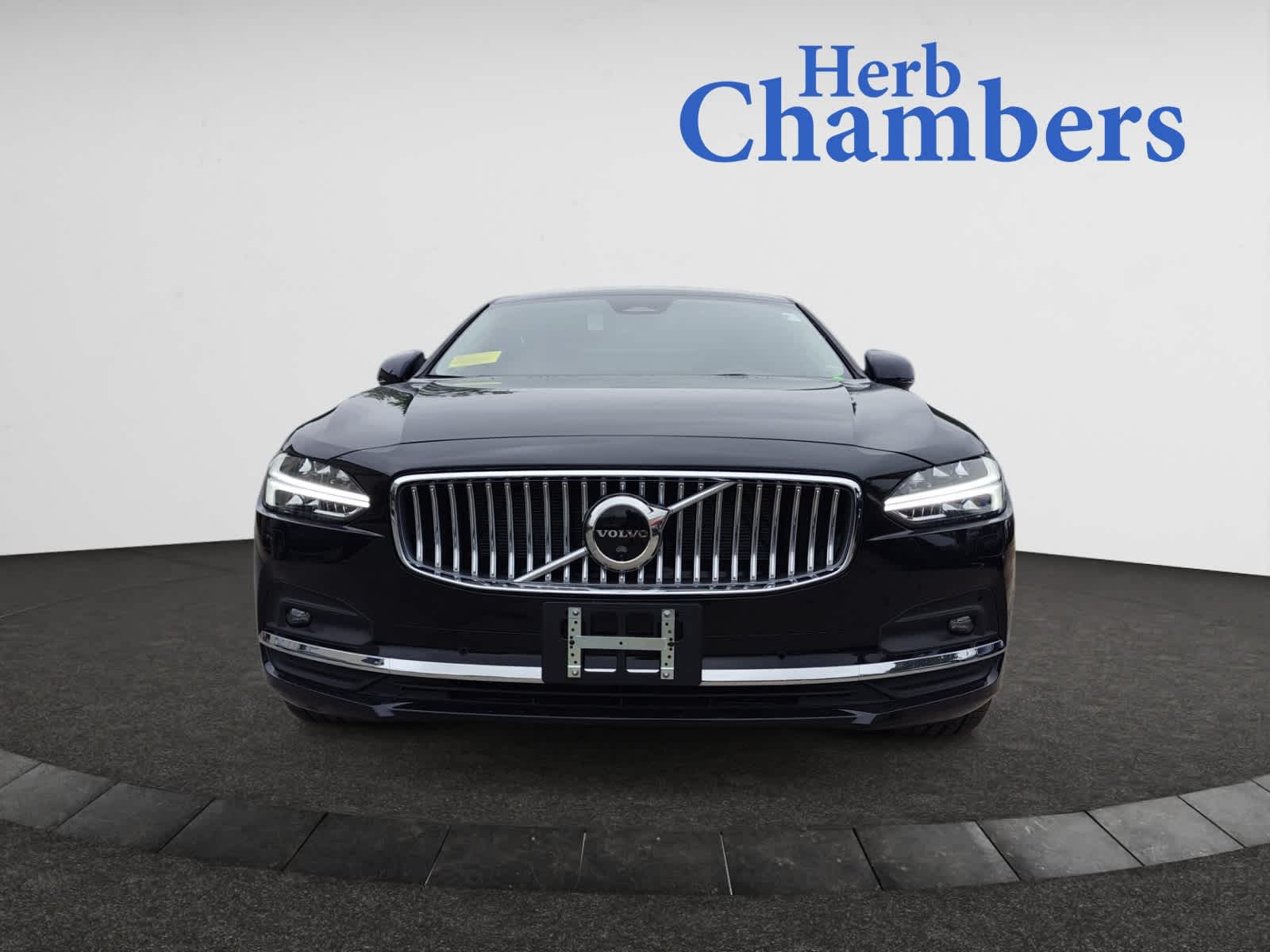 new 2024 Volvo S90 car, priced at $65,925