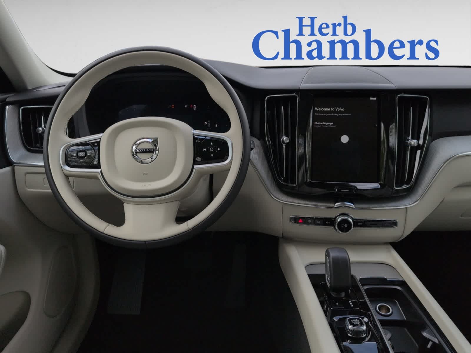 new 2025 Volvo XC60 car, priced at $54,555