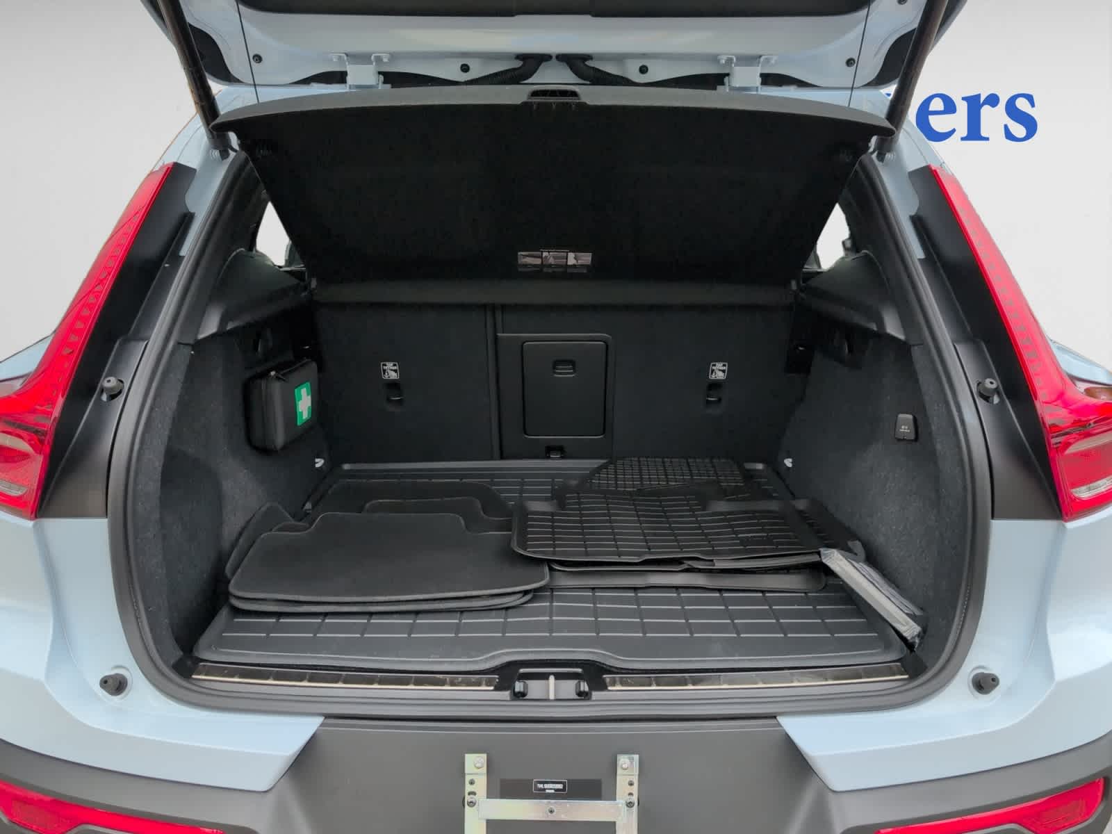 used 2024 Volvo XC40 car, priced at $41,998