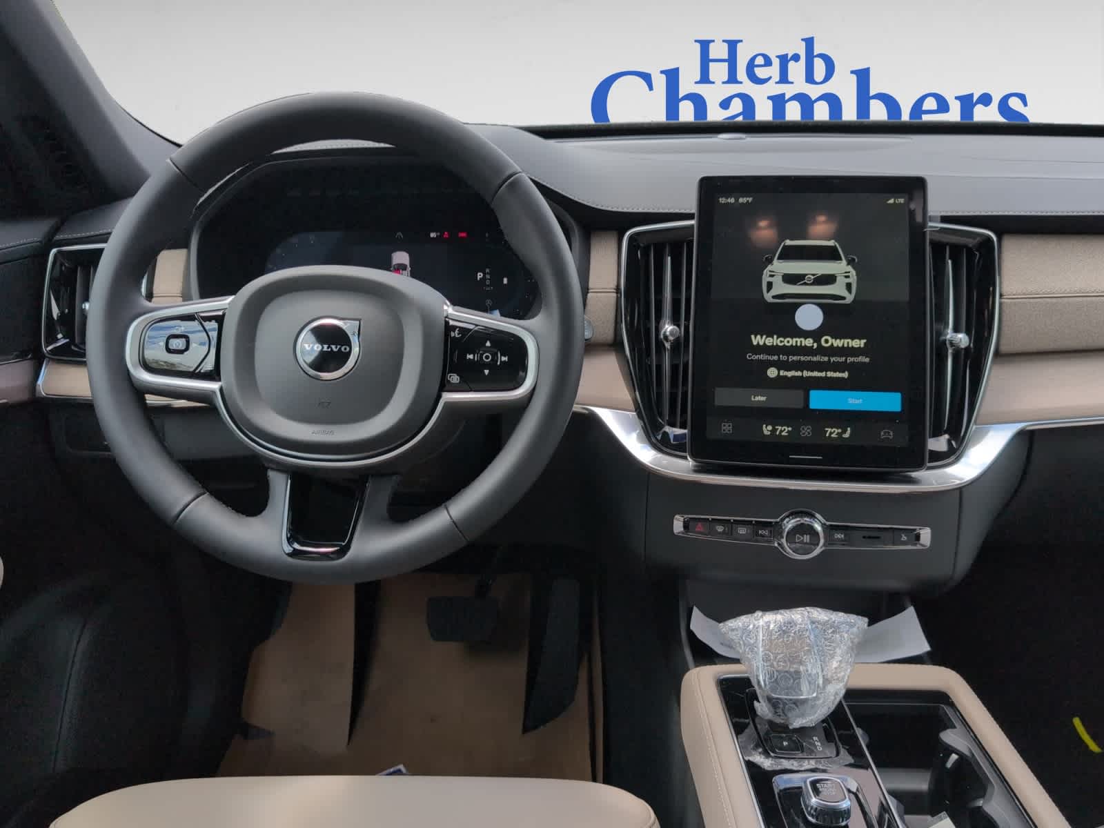 new 2025 Volvo XC90 car, priced at $60,545