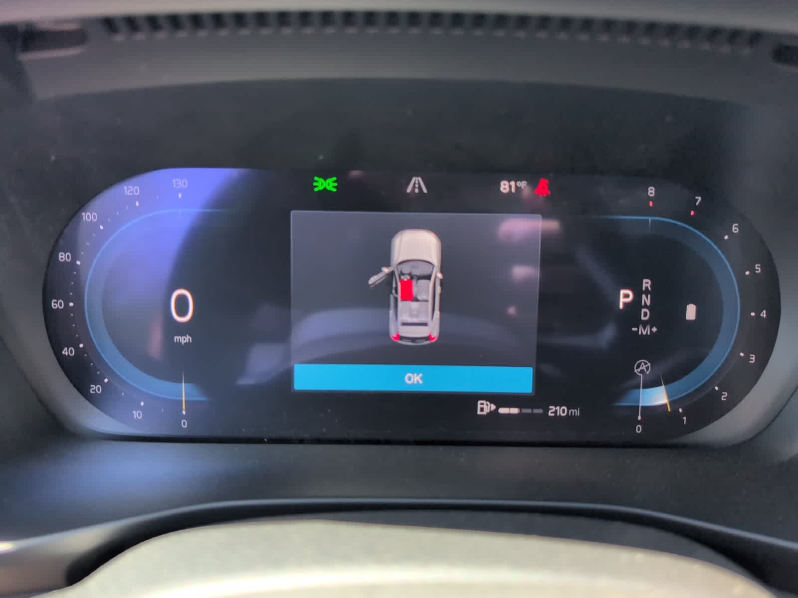 new 2025 Volvo XC40 car, priced at $46,035