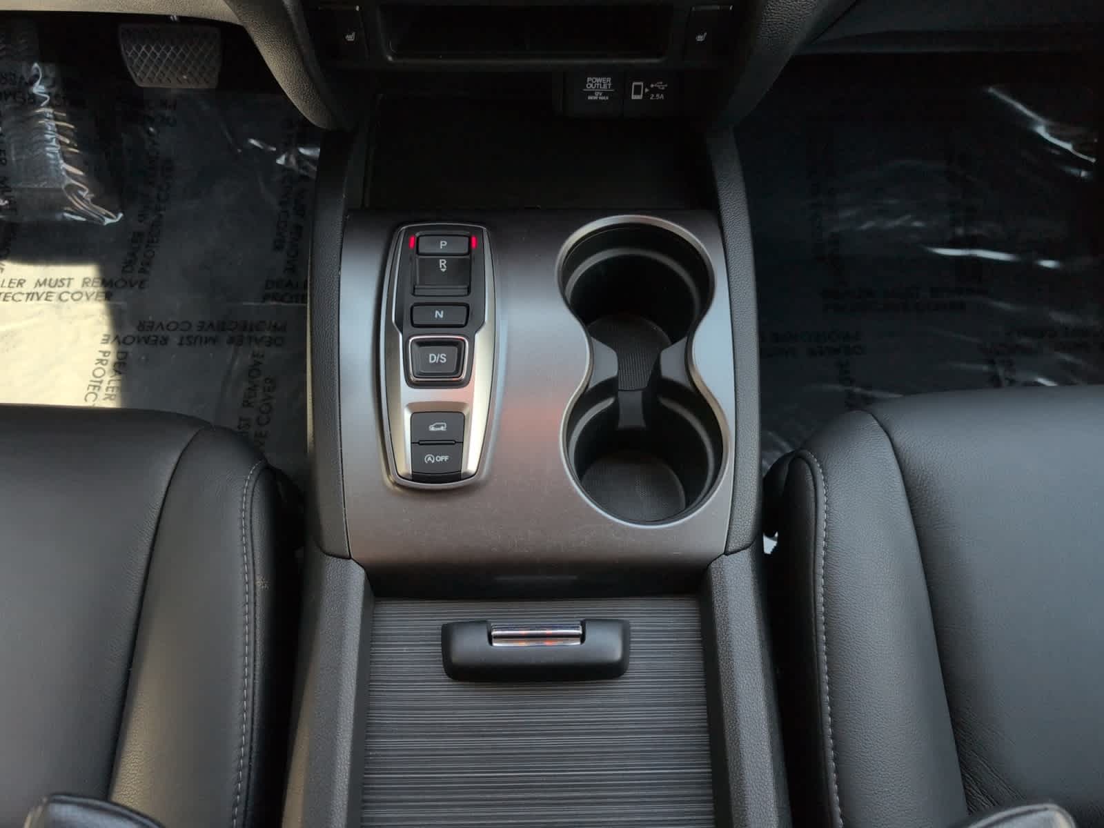 used 2022 Honda Pilot car, priced at $34,998