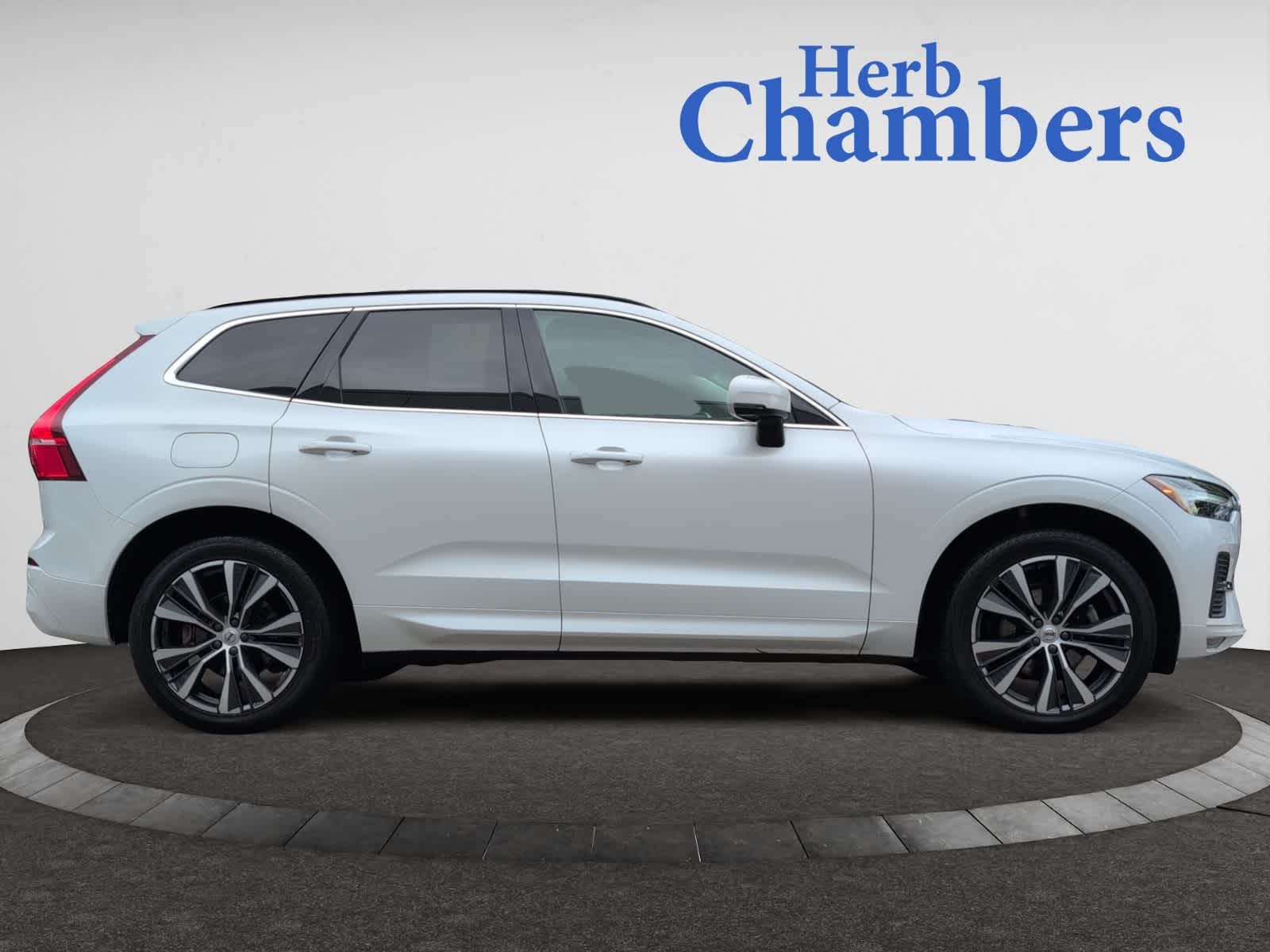used 2022 Volvo XC60 car, priced at $34,998