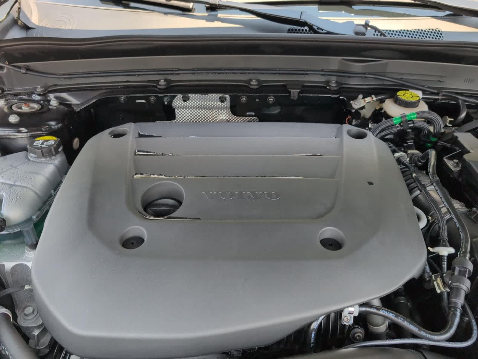 new 2024 Volvo XC40 car, priced at $52,410