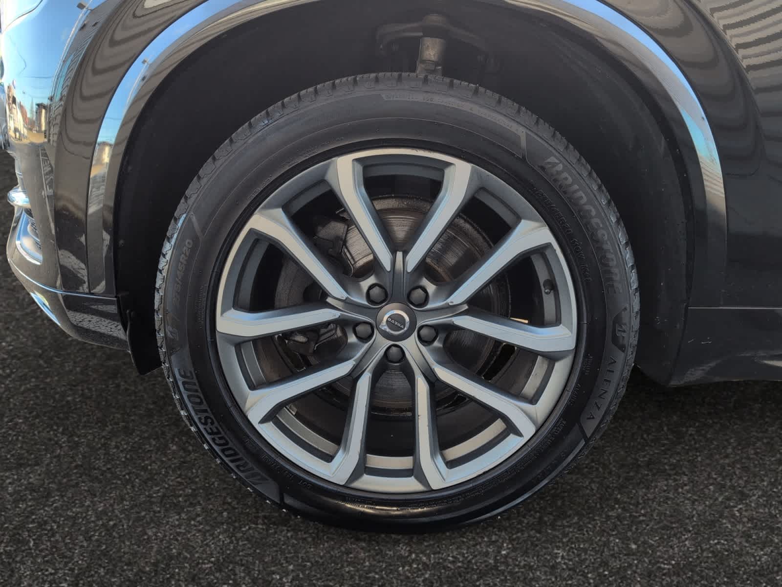 used 2019 Volvo XC90 car, priced at $25,998