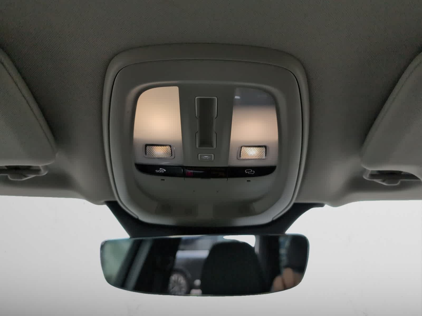 new 2024 Volvo XC90 car, priced at $55,998