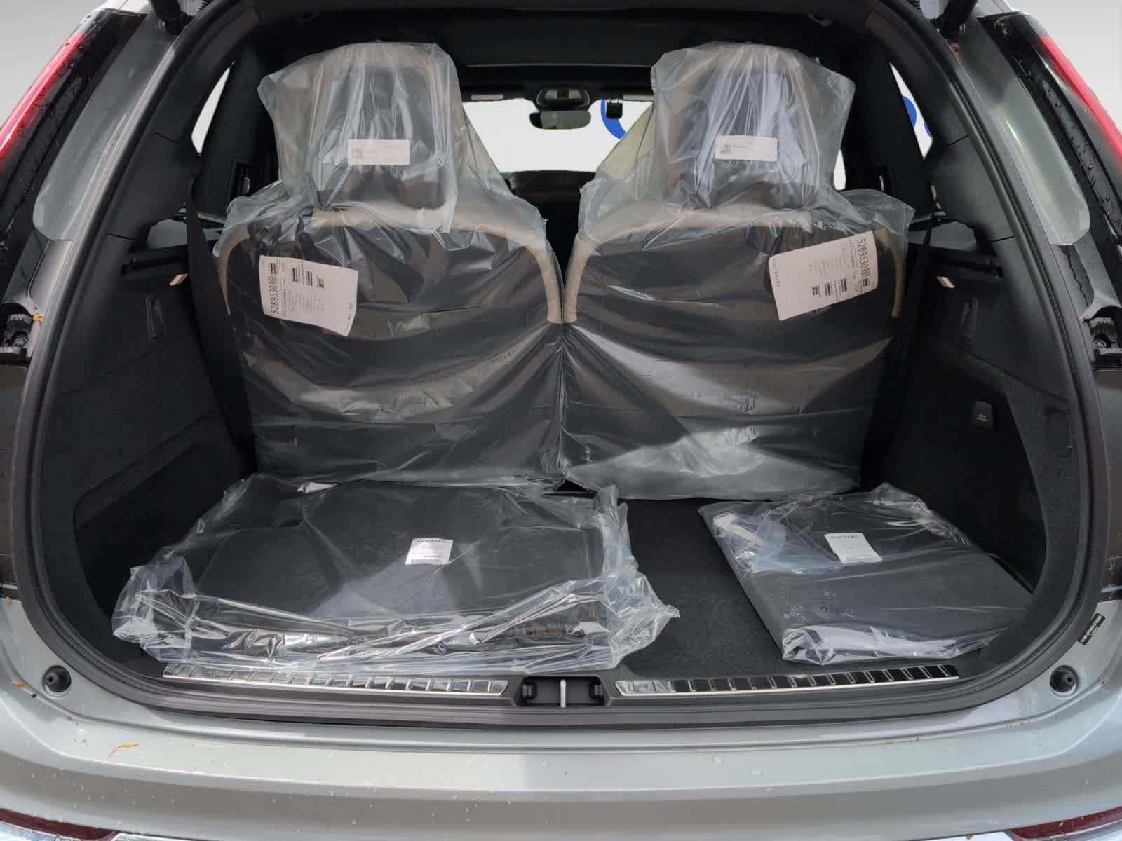 new 2025 Volvo XC90 car, priced at $60,545