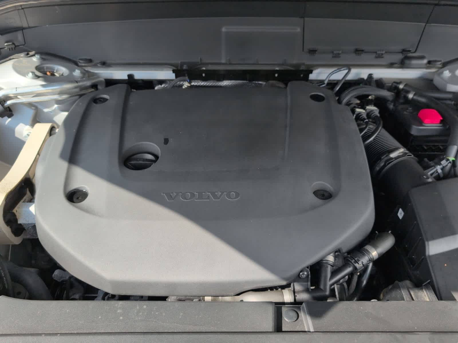 new 2024 Volvo XC90 car, priced at $54,998