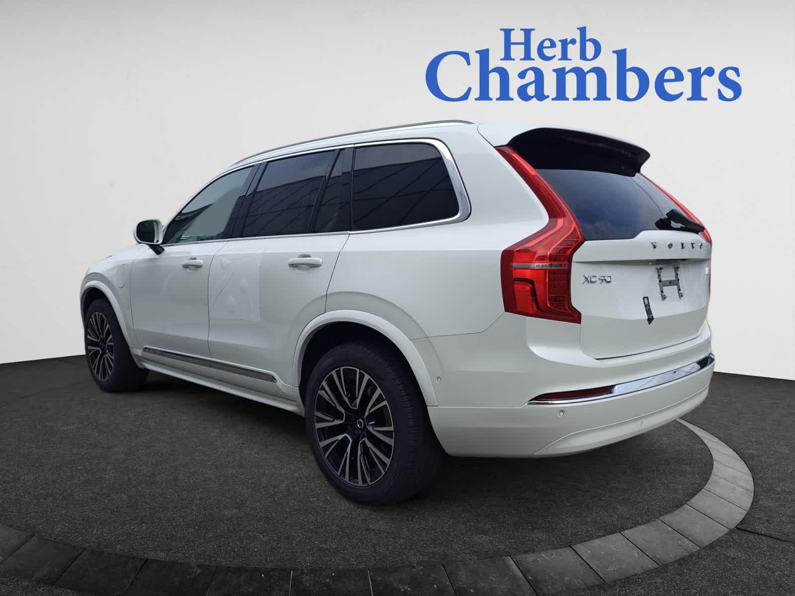 new 2024 Volvo XC90 Recharge Plug-In Hybrid car, priced at $76,080