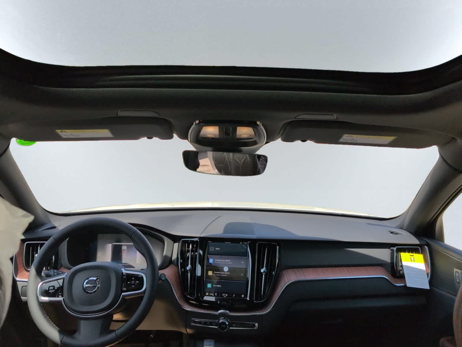 new 2025 Volvo XC60 car, priced at $54,545