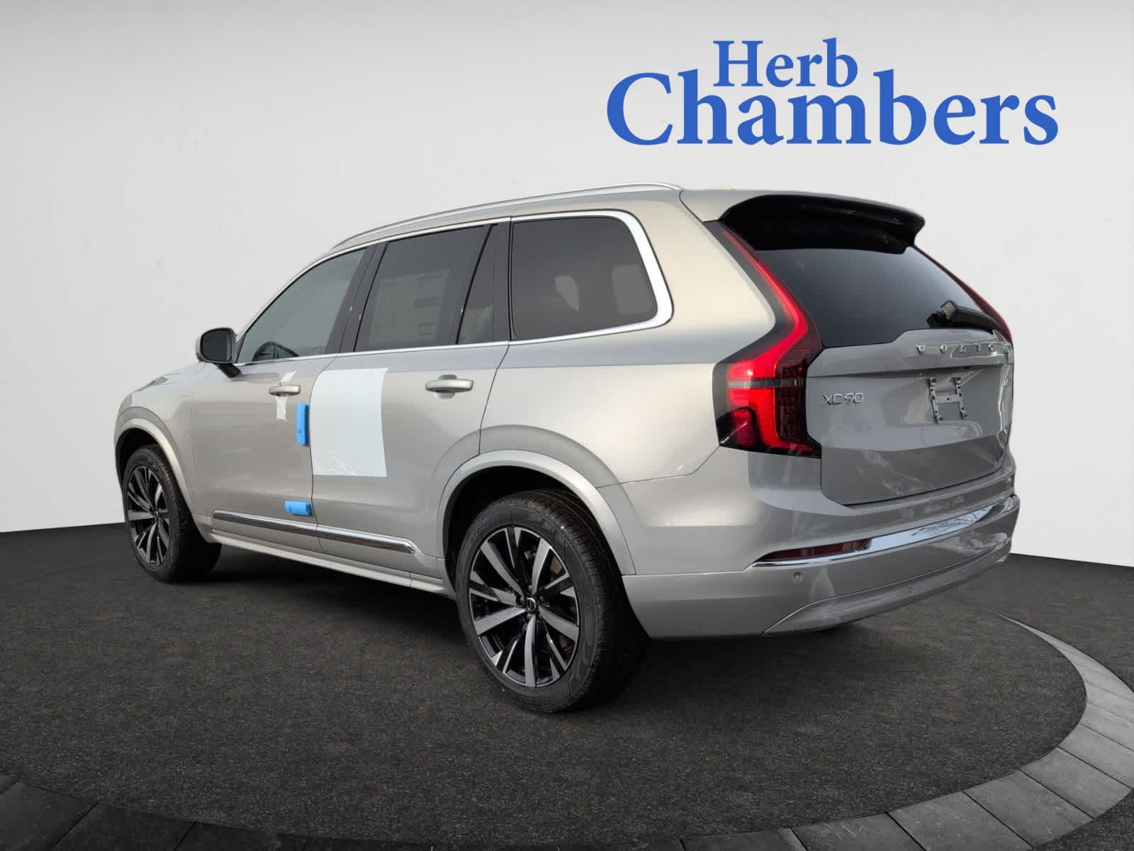 new 2025 Volvo XC90 car, priced at $60,995