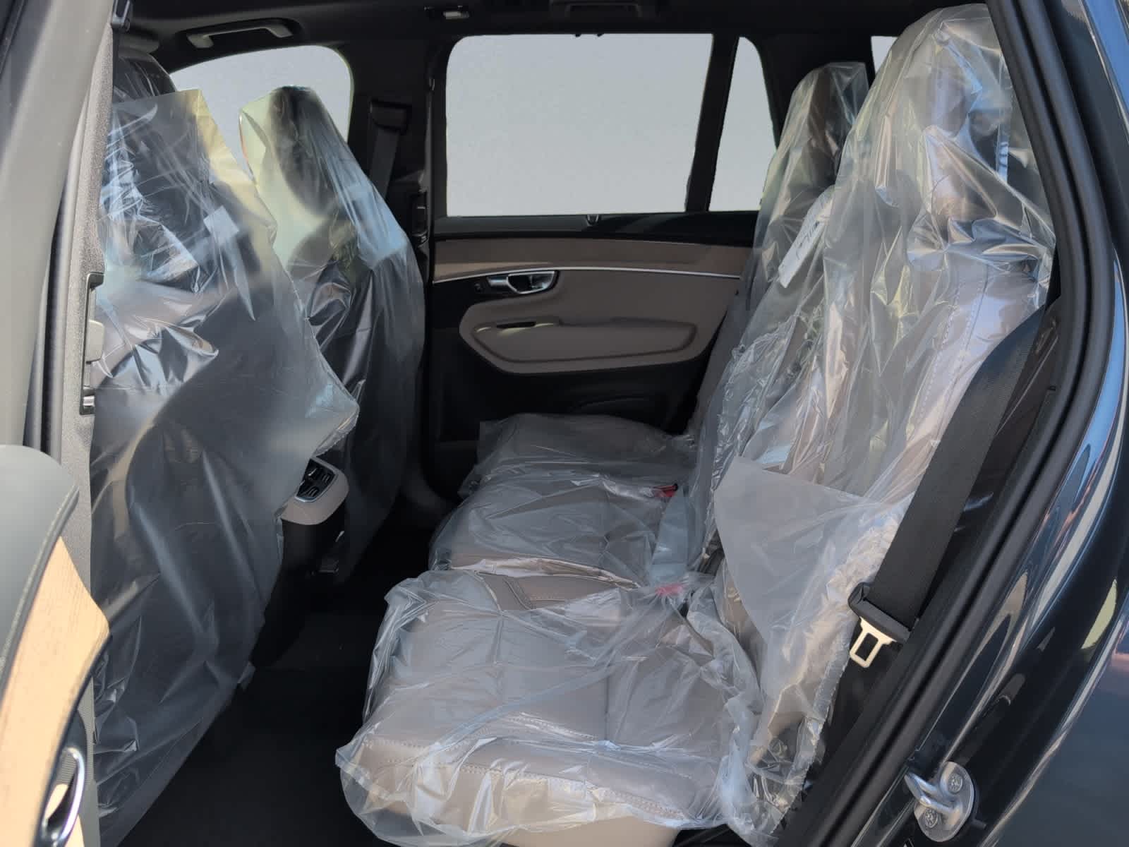new 2025 Volvo XC90 car, priced at $72,345