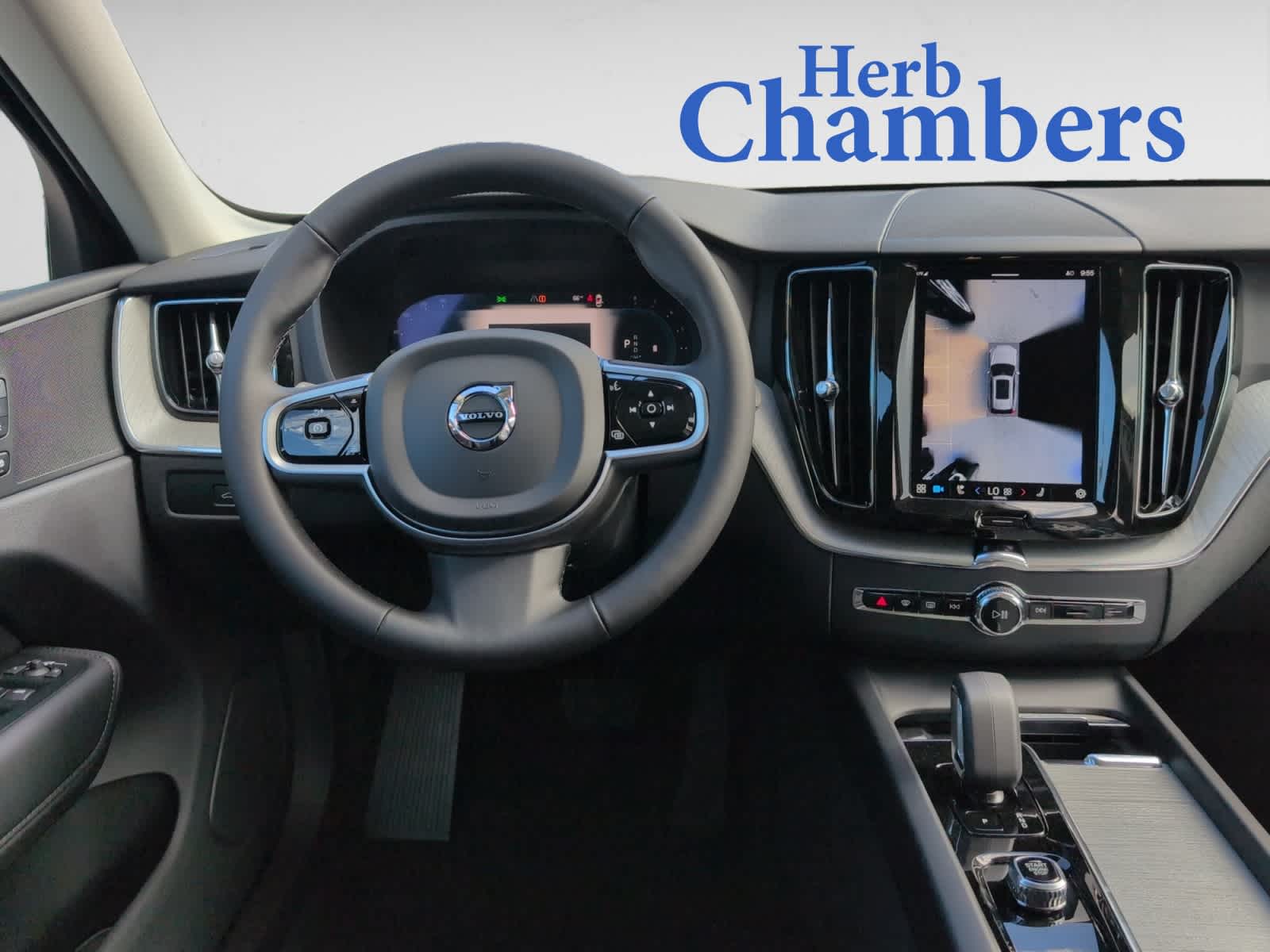 new 2025 Volvo XC60 car, priced at $55,360