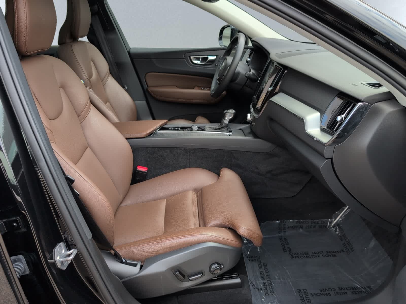 used 2019 Volvo XC60 car, priced at $25,998