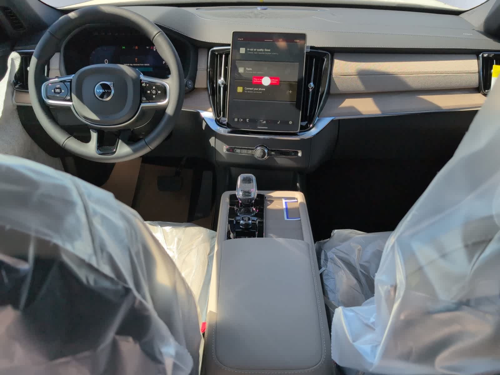 new 2025 Volvo XC90 car, priced at $65,745