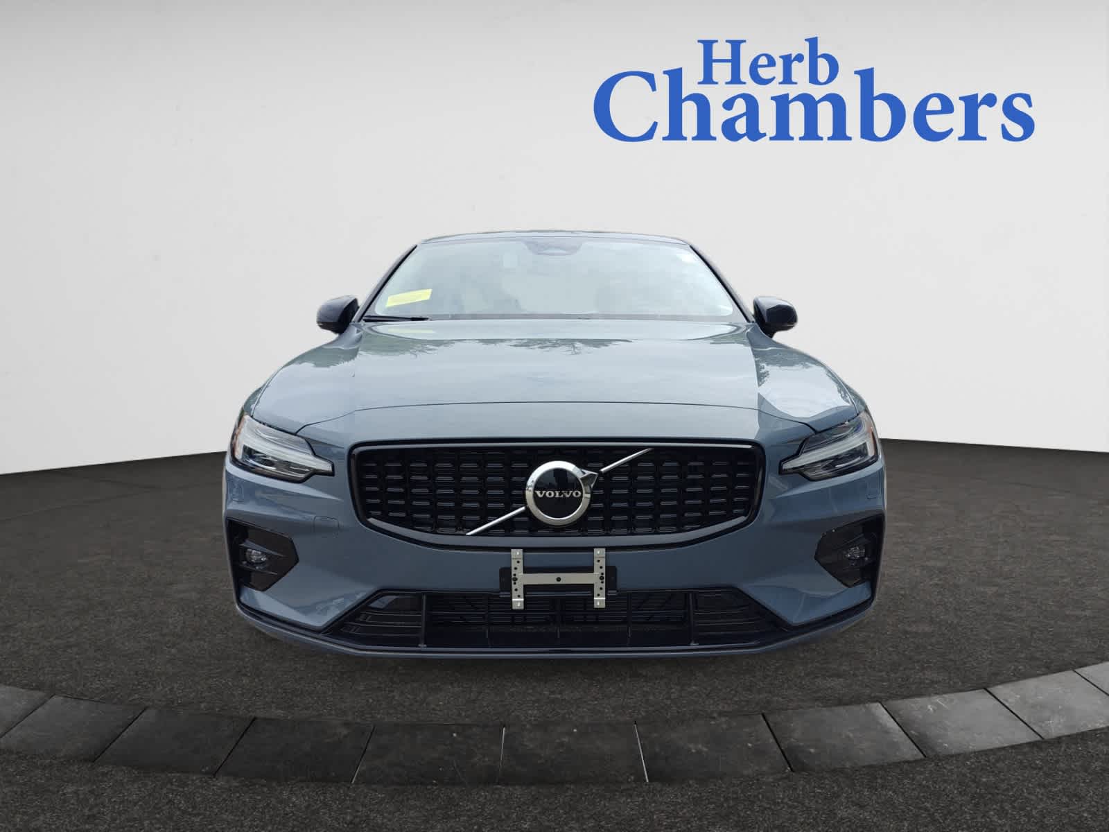 new 2024 Volvo S60 car, priced at $47,080