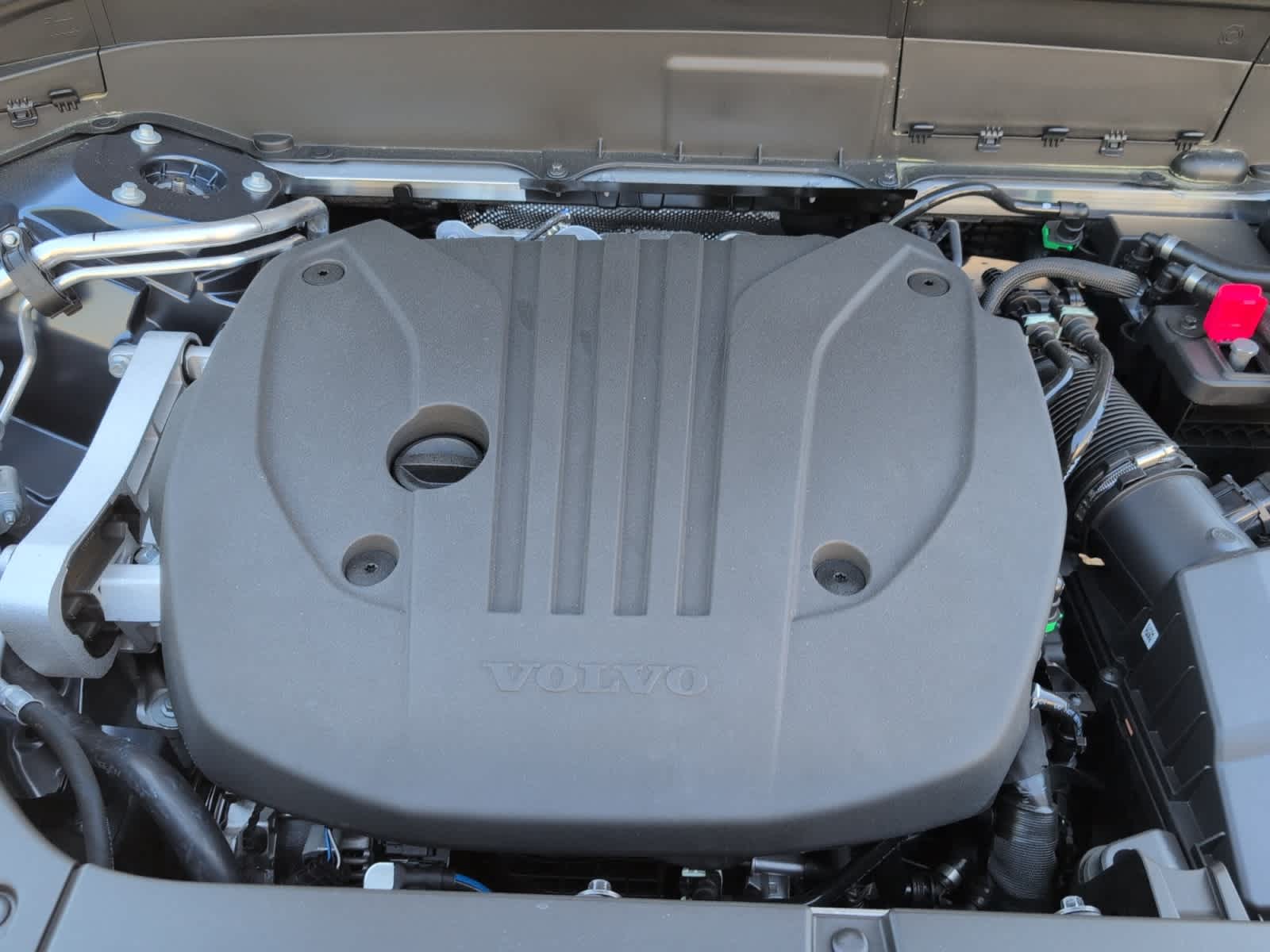 new 2025 Volvo XC90 car, priced at $60,545