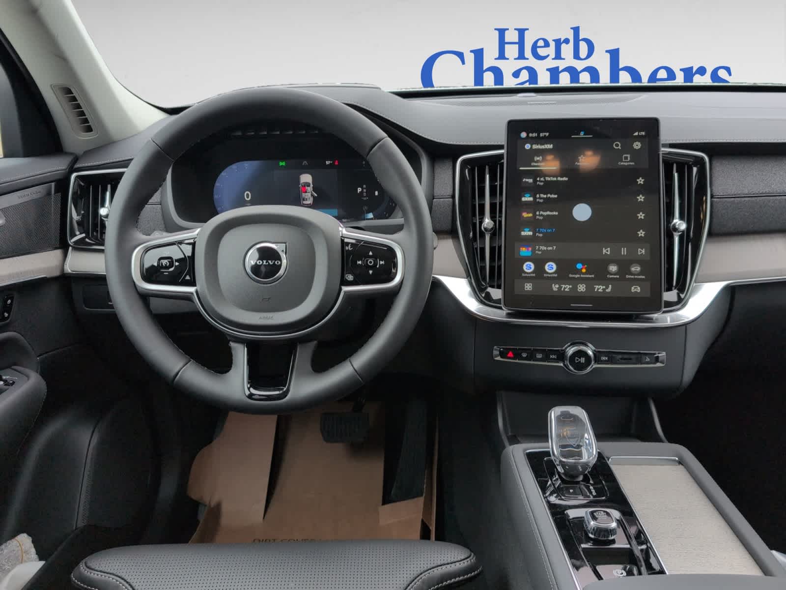 new 2025 Volvo XC90 car, priced at $72,585